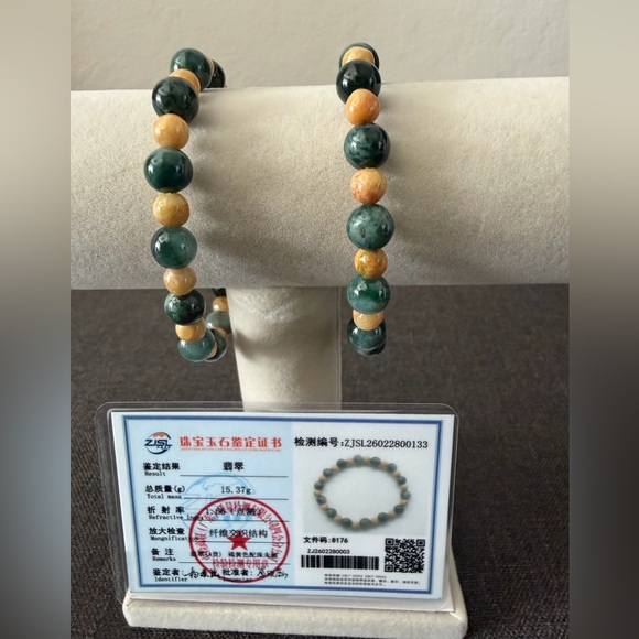 💯% 2 Pieces Jade Beaded Bracelets - Picture 4 of 6